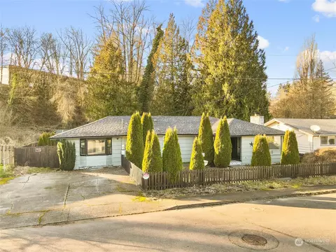 4915 Rainier Ave SE, Tumwater, WA 98501