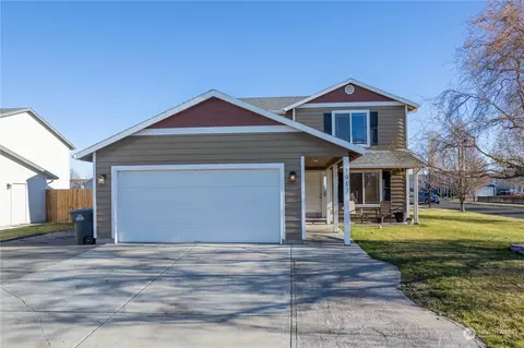 1917 Leanne Ave, Moses Lake, WA 98837
