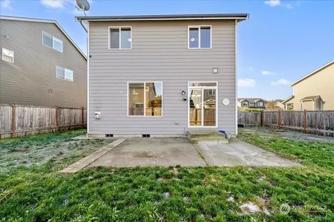 Exterior - 922 Boatman Ave NW, Orting, WA 98360 photo 4 of 6