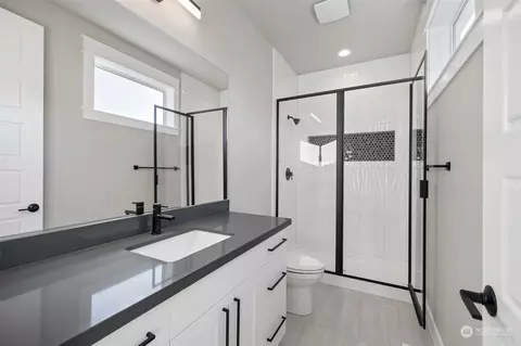 Bath - 1448 238th St SE, Bothell, WA 98021 photo 1 of 3