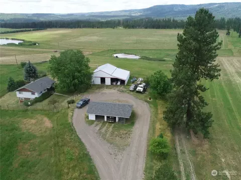 76984 Palmer Junction Rd, Elgin, OR 97827