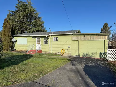 190 W Hammond St, Sequim, WA 98382
