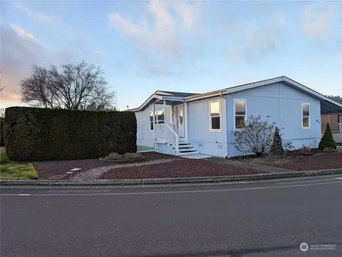 83 Blue Heron Dr, Longview, WA 98632