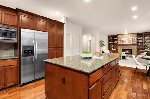 Kitchen - 221 146th Pl SE, Mill Creek, WA 98012 photo 5 of 5