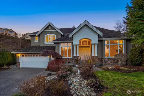 Exterior - 221 146th Pl SE, Mill Creek, WA 98012 photo 9 of 9