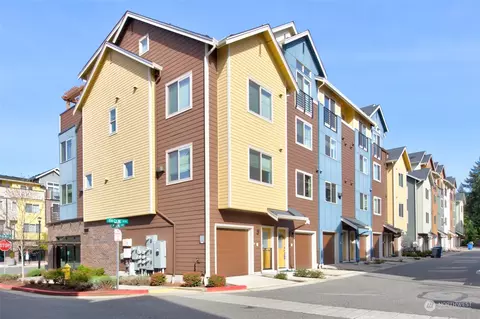 1411 NE 158th Ct, Bellevue, WA 98008