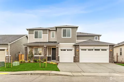13957 181st St E #4, Puyallup, WA 98372