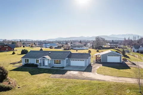 153 Seahawk Dr, Sequim, WA 98382