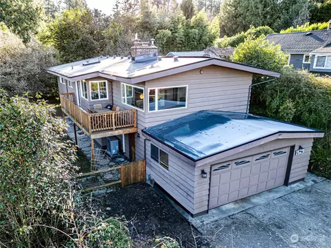1529 NE 96th St, Seattle, WA 98115