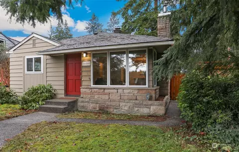 16504 15th Ave NE, Shoreline, WA 98155
