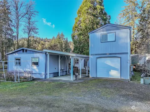 11 NE Shore Pl, Tahuya, WA 98588