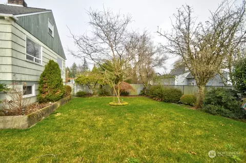 Exterior - 400 E Cushing St, Aberdeen, WA 98520 photo 3 of 8
