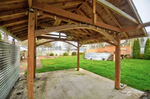 Exterior - 400 E Cushing St, Aberdeen, WA 98520 photo 5 of 8