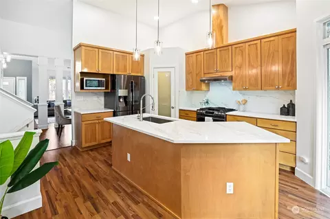 Kitchen - 23303 8th Pl W, Bothell, WA 98021 photo 1 of 3