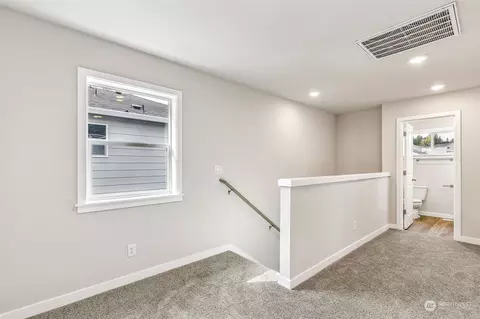 Entry Way - 10926 43rd Ave SE #80, Everett, WA 98208 photo 2 of 2