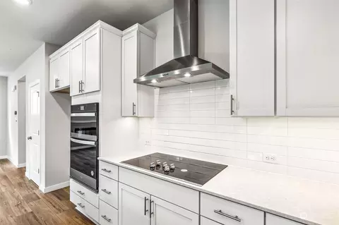 Kitchen - 10926 43rd Ave SE #80, Everett, WA 98208 photo 4 of 5
