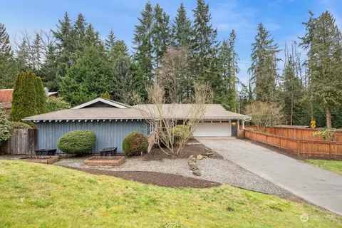 Exterior - 23322 Locust Way, Bothell, WA 98021 photo 7 of 8