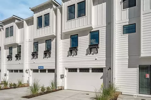 12706 121st Street Ct E #113, Puyallup, WA 98374