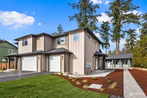 1240 SW 124th St #6B, Burien, WA 98146