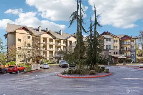 18707 SE Newport Way #205, Issaquah, WA 98027