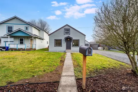 2109 E Grand Ave, Everett, WA 98201 photo 2