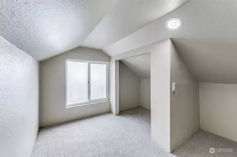 2109 E Grand Ave, Everett, WA 98201 photo 25