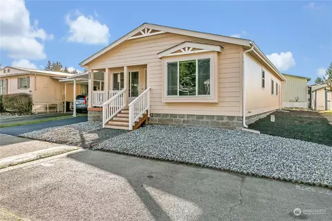 1111 Archwood Dr SW #327, Olympia, WA 98502