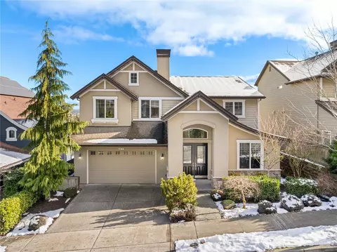 732 Summerhill Ridge Dr NW, Issaquah, WA 98027