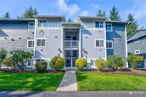 14002 NE 181st Pl #A206, Woodinville, WA 98072