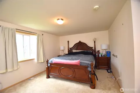 Bedroom - 7 W Marilyn Ave, Everett, WA 98204 photo 4 of 5