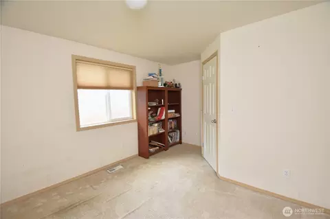 Bedroom - 7 W Marilyn Ave, Everett, WA 98204 photo 1 of 5