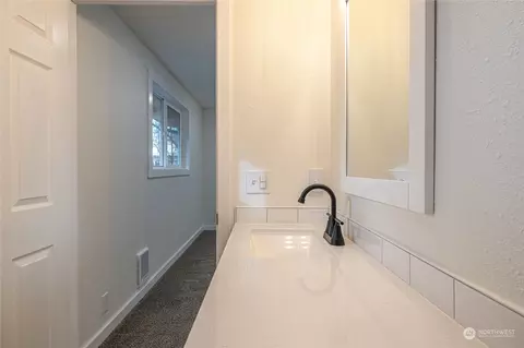 516 E Pine St, Centralia, WA 98531 photo 17