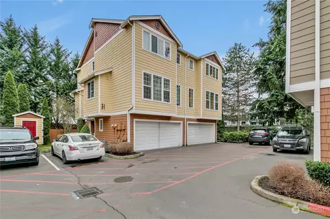 11023 SE 240th St #H2, Kent, WA 98031