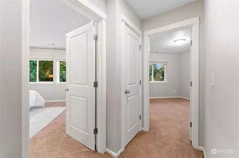Entry Way - 3214 93rd Pl SE, Everett, WA 98208 photo 3 of 3