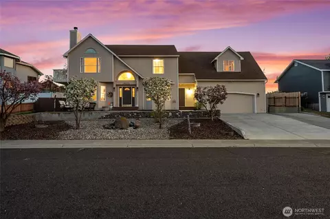 4073 W Cove West Dr, Moses Lake, WA 98837