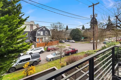 205 20th Ave E, Seattle, WA 98112 photo 24