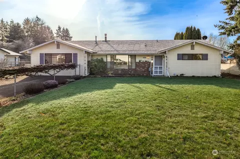404 4th Ave SE, Pacific, WA 98047