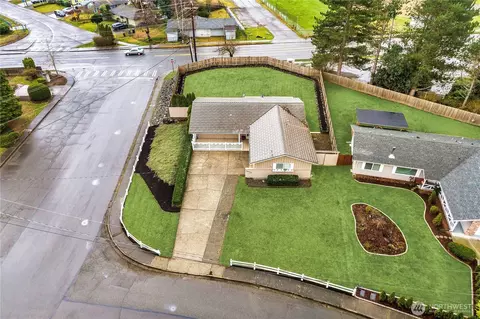 16723 116th Pl SE, Renton, WA 98058