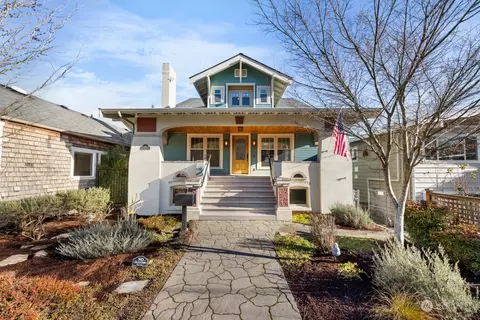 416 30th Ave E, Seattle, WA 98112