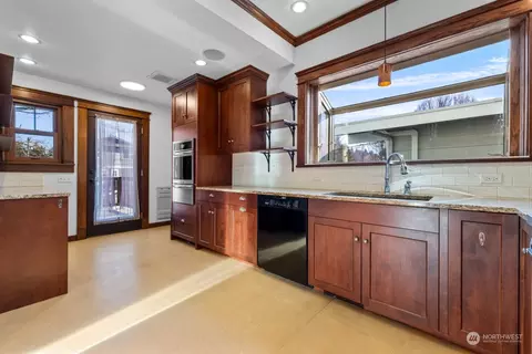 416 30th Ave E, Seattle, WA 98112 photo 10