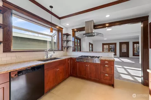 416 30th Ave E, Seattle, WA 98112 photo 8