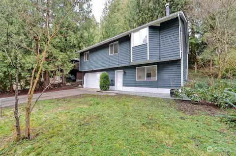 3 Whistling Swan Pl, Bellingham, WA 98229