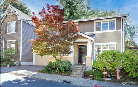 6461 SE Cougar Mountain Way, Bellevue, WA 98006