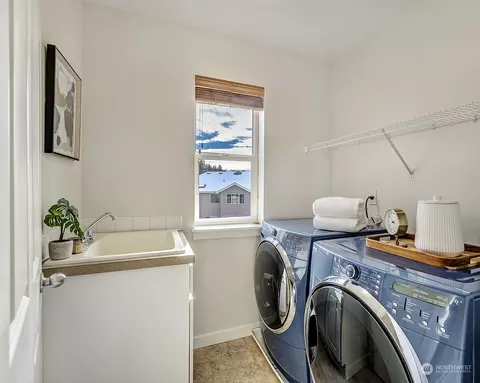 Other - 21926 44th Dr SE, Bothell, WA 98021 photo 6 of 9