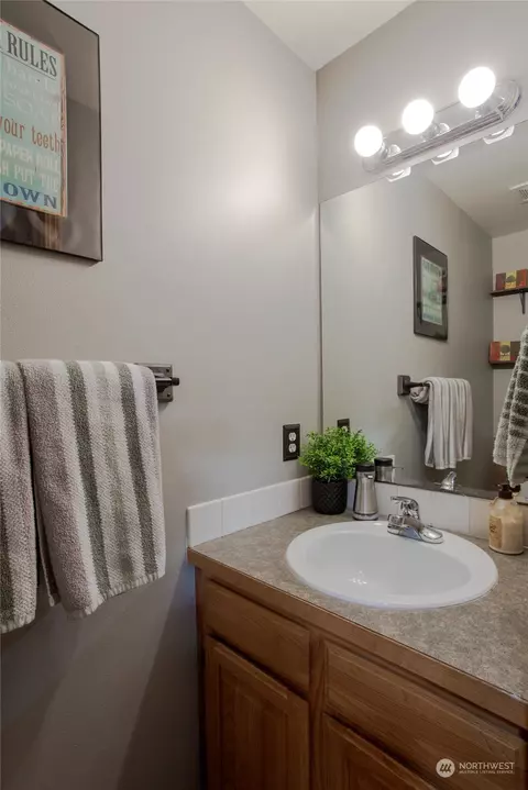 504 Harvest Rd, Bothell, WA 98012 photo 15