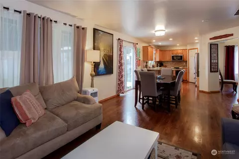 504 Harvest Rd, Bothell, WA 98012 photo 13