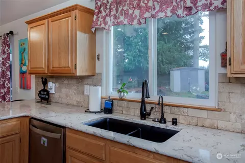 504 Harvest Rd, Bothell, WA 98012 photo 5