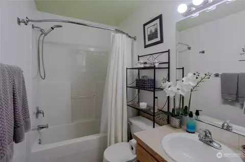 504 Harvest Rd, Bothell, WA 98012 photo 26