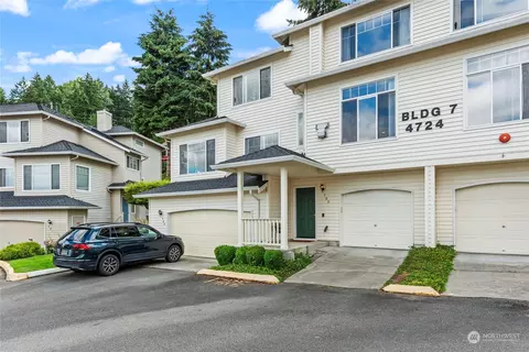 4724 Mill Pond Dr SE #703, Auburn, WA 98092