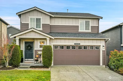 416 201st St SW, Lynnwood, WA 98036